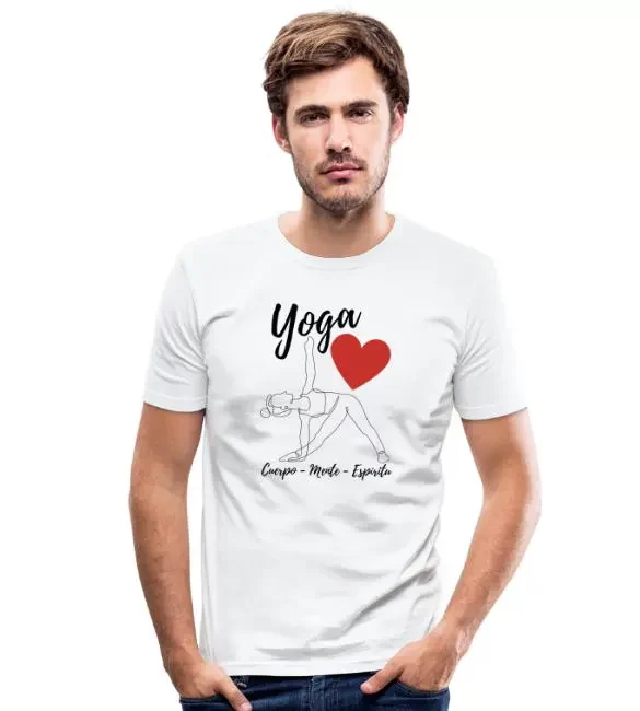 Camiseta ajustada hombre – «Yoga Corazón»